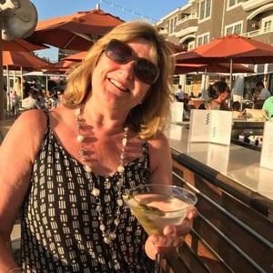 Meet your Posher, Connie